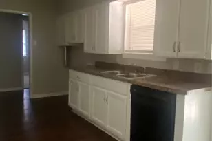 4321 Kolloch Dr, Dallas, TX 75216 - Photo 7
