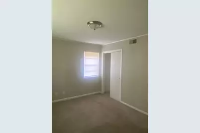 4321 Kolloch Drive, Dallas, TX 75216 - Photo 9