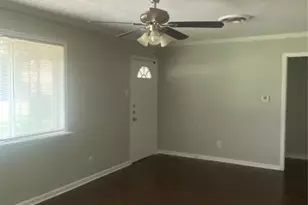 4321 Kolloch Dr, Dallas, TX 75216 - Photo 3