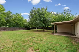 1005 Keller Ave, Benbrook, TX 76126 - Photo 39