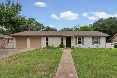 1005 Keller Avenue, Benbrook, TX 76126 - Photo 1