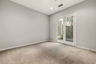 3925 Gilbert Ave, Dallas, TX 75219 - Photo 7