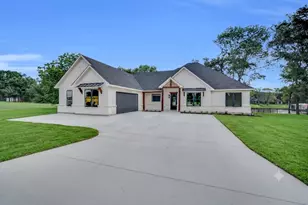 1071 Trumbull, Ferris, TX 75125 - Photo 3