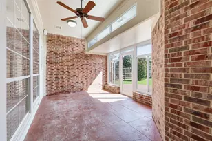 2718 Serena Ct, Garland, TX 75040 - Photo 23