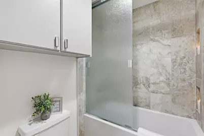 9105 Kingsley Creek Circle, Dallas, TX 75231 - Photo 31