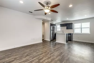 2106 Bennett Avenue #209, Dallas, TX 75206 - Photo 5