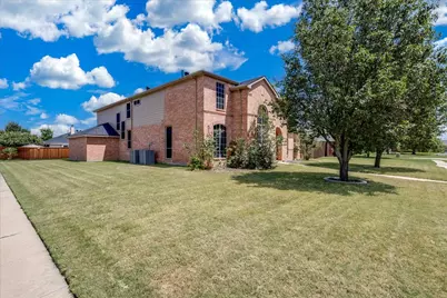 1102 Waterside Court, Mesquite, TX 75181 - Photo 3