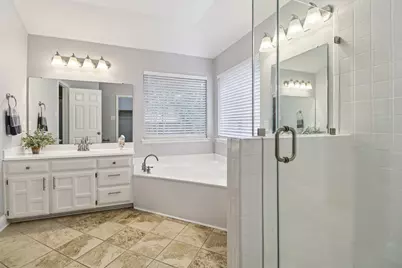 8205 Danbury Court, Rowlett, TX 75089 - Photo 11