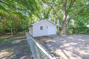 8301 Llano Ave, Benbrook, TX 76116 - Photo 23