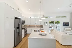 8820 Eustis Ave, Dallas, TX 75218 - Photo 11