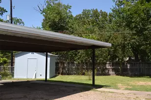 709 N 43rd St, Waco, TX 76710 - Photo 13
