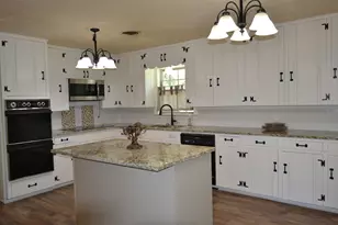 709 N 43rd St, Waco, TX 76710 - Photo 3