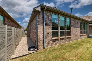 1109 10th St, Argyle, TX 76226 - Photo 33