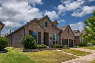 1109 10th St, Argyle, TX 76226 - Photo 3