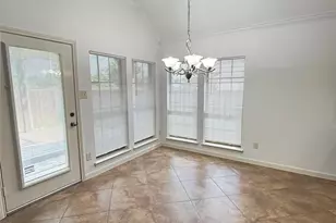 5852 Windy Meadow Ln, Grand Prairie, TX 75052 - Photo 25