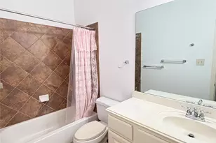 5852 Windy Meadow Ln, Grand Prairie, TX 75052 - Photo 21