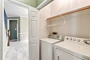 2740 Summertree Dr, Carrollton, TX 75006 - Photo 15