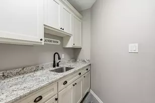 241 Rockett Ln, Pecan Hill, TX 75154 - Photo 27