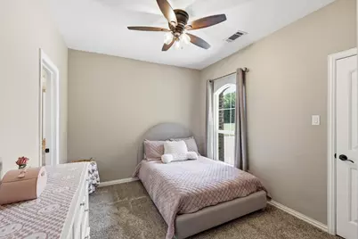 241 Rockett Lane, Pecan Hill, TX 75154 - Photo 21