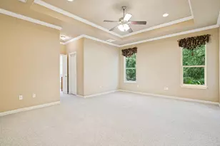 8501 Ormond Ct, Granbury, TX 76049 - Photo 15