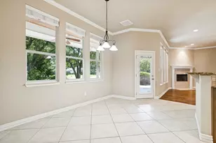 8501 Ormond Ct, Granbury, TX 76049 - Photo 13