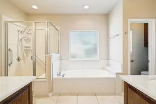 8501 Ormond Ct, Granbury, TX 76049 - Photo 19