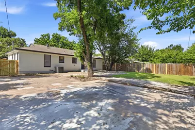 5421 Palmer Drive, Haltom City, TX 76117 - Photo 13