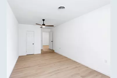 5421 Palmer Drive, Haltom City, TX 76117 - Photo 21