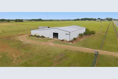 8667 Us-377, Collinsville, TX 76233 - Photo 31