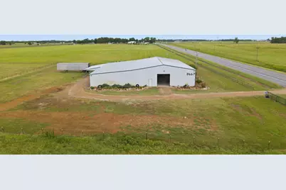 8667 Us-377, Collinsville, TX 76233 - Photo 33