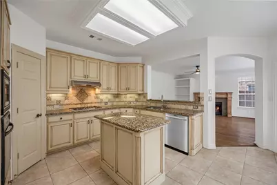 4758 Ridgeland Drive, Frisco, TX 75034 - Photo 5