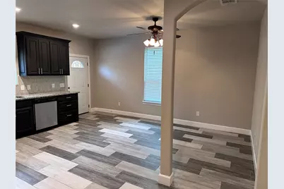729 E Brown Street #B, Cleburne, TX 76031 - Photo 19