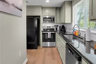 924 Gurley Ln, Waco, TX 76706 - Photo 9