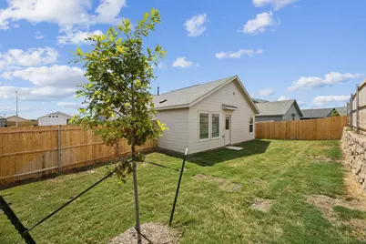 11522 Gammon Avenue, Rhome, TX 70678 - Photo 25