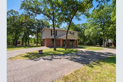 301 County Road 3418, Bridgeport, TX 76426 - Photo 3