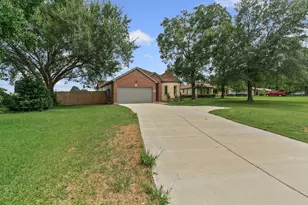 1202 Commerce Dr, Greenville, TX 75401 - Photo 25