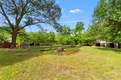400 S McKinney Street, Mexia, TX 76667 - Photo 27