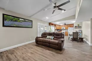 329 E Crossland Blvd, Grand Prairie, TX 75052 - Photo 5