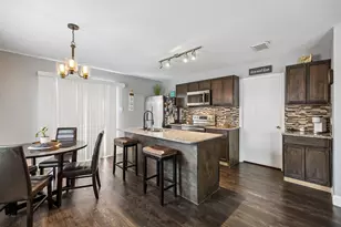 5751 Hunters Bend Ln, Dallas, TX 75249 - Photo 9