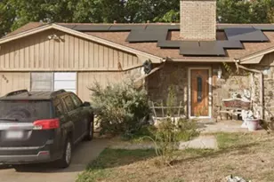 908 McKinney Ave, Princeton, TX 75407 - Photo 1