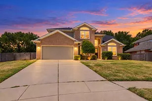 901 Tennison Dr, Euless, TX 76039 - Photo 1