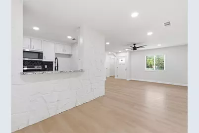 6400 Patino Court, Watauga, TX 76148 - Photo 11