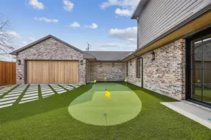 6860 Southridge Dr, Dallas, TX 75214 - Photo 17