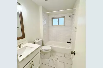 5010 San Jacinto Street #204, Dallas, TX 75206 - Photo 5