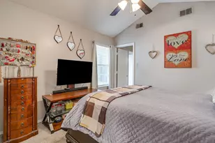 1430 Meadowood Village Dr, Fort Worth, TX 76120 - Photo 17