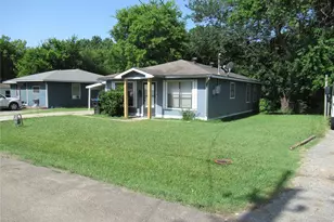 4214 3rd St, Greenville, TX 75401 - Photo 1