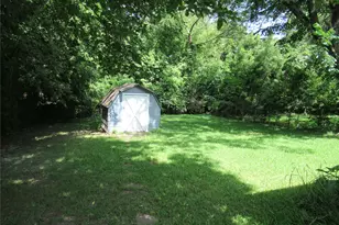 4214 3rd St, Greenville, TX 75401 - Photo 11