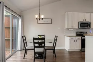 18240 Midway Rd, Dallas, TX 75287 - Photo 9