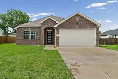 3830 McDougal Street, Greenville, TX 75401 - Photo 3