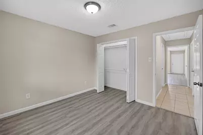 1128 Pleasant Valley Lane, Arlington, TX 76015 - Photo 19